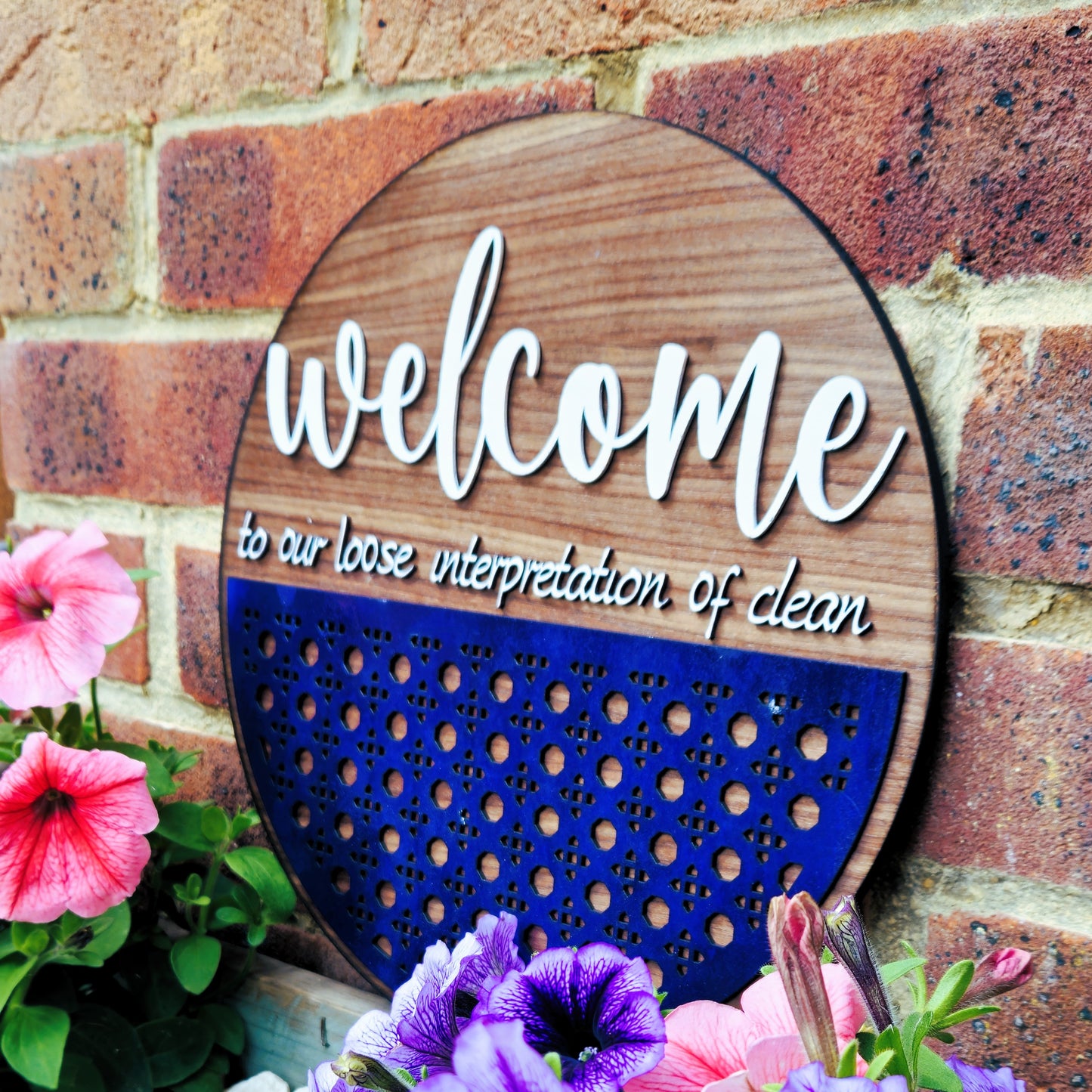 Funny "Welcome" Wood Wall Art